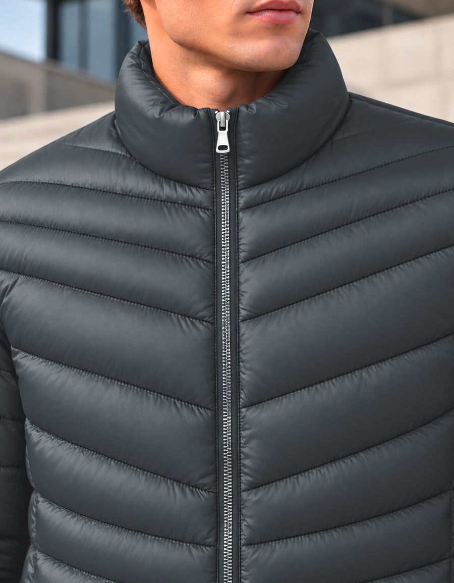 Chamarra Acolchada Hombre Ligera e Impermeable · Cuello Alto color Gris Oxford