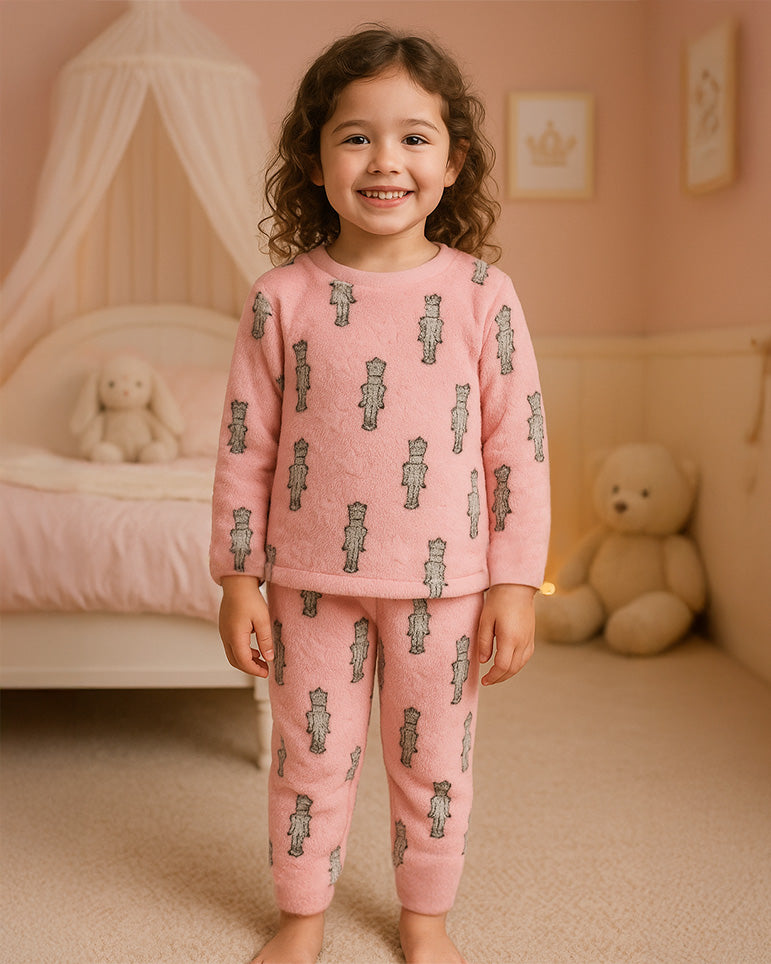 Pijama Afelpada Niña Polar de 2 Piezas · Brilla en la Oscuridad · Tallas 4 a 10 · Diseño Cascanueces