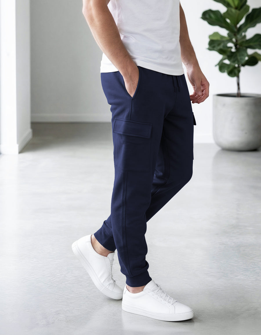 Pants Jogger Cargo Hombre Fleece con Bolsillos Laterales color Azul Marino