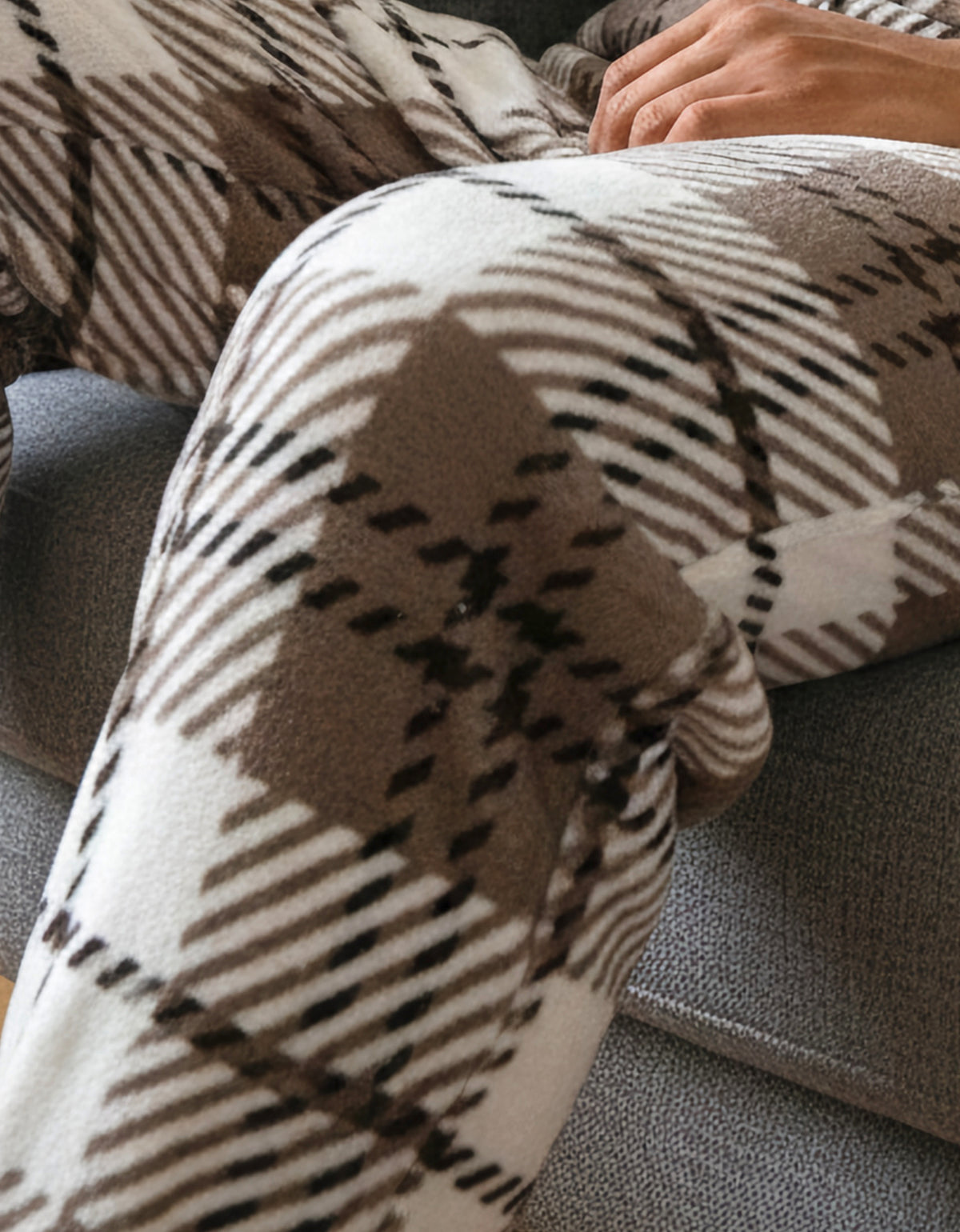 Pantalón de Pijama Hombre a Cuadros · Suave y Cómodo · Unitalla color Cuadros Café y Blanco