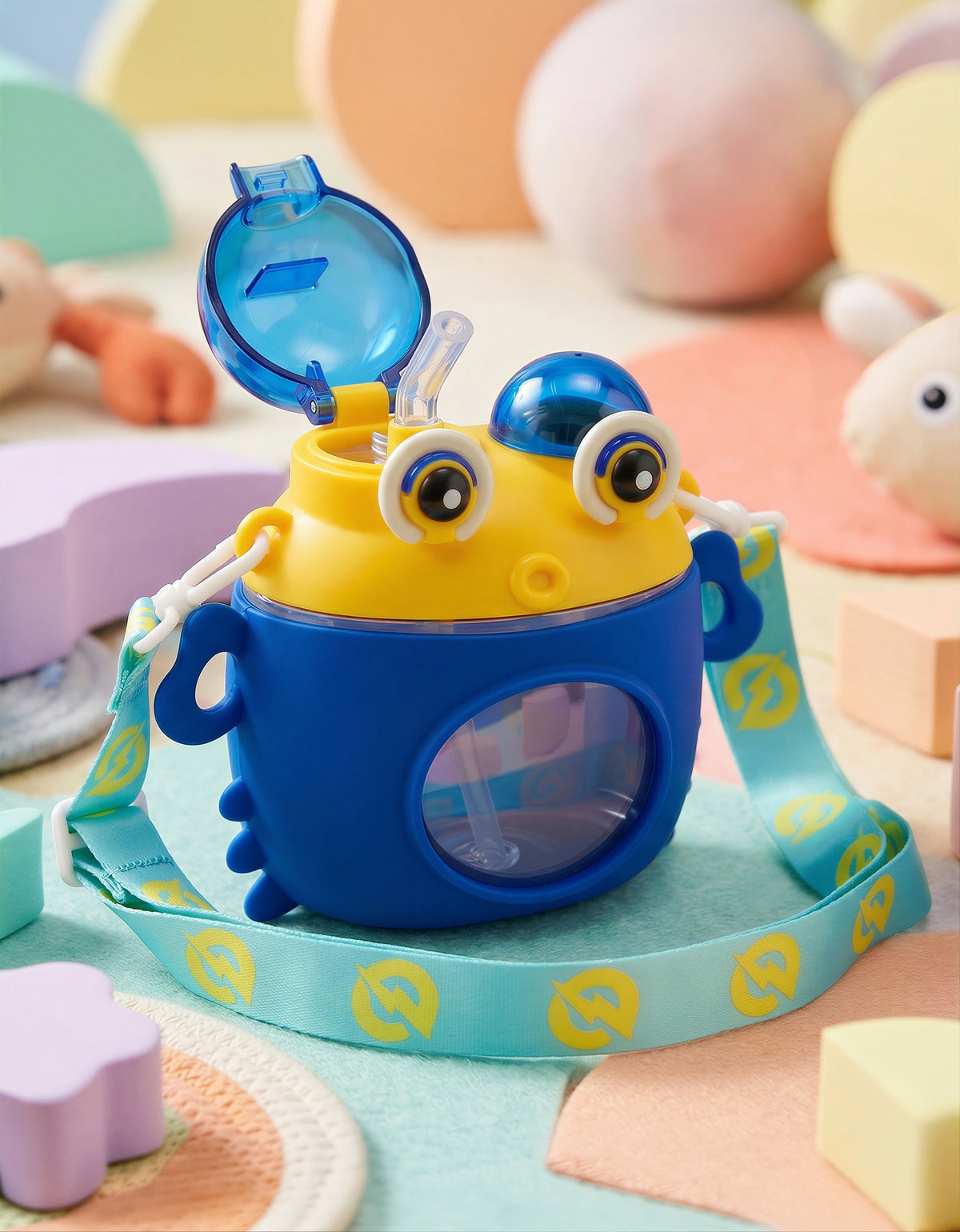 Vaso Infantil 450 ml con Popote y Correa Ajustable · Diseño de Rana color Azul