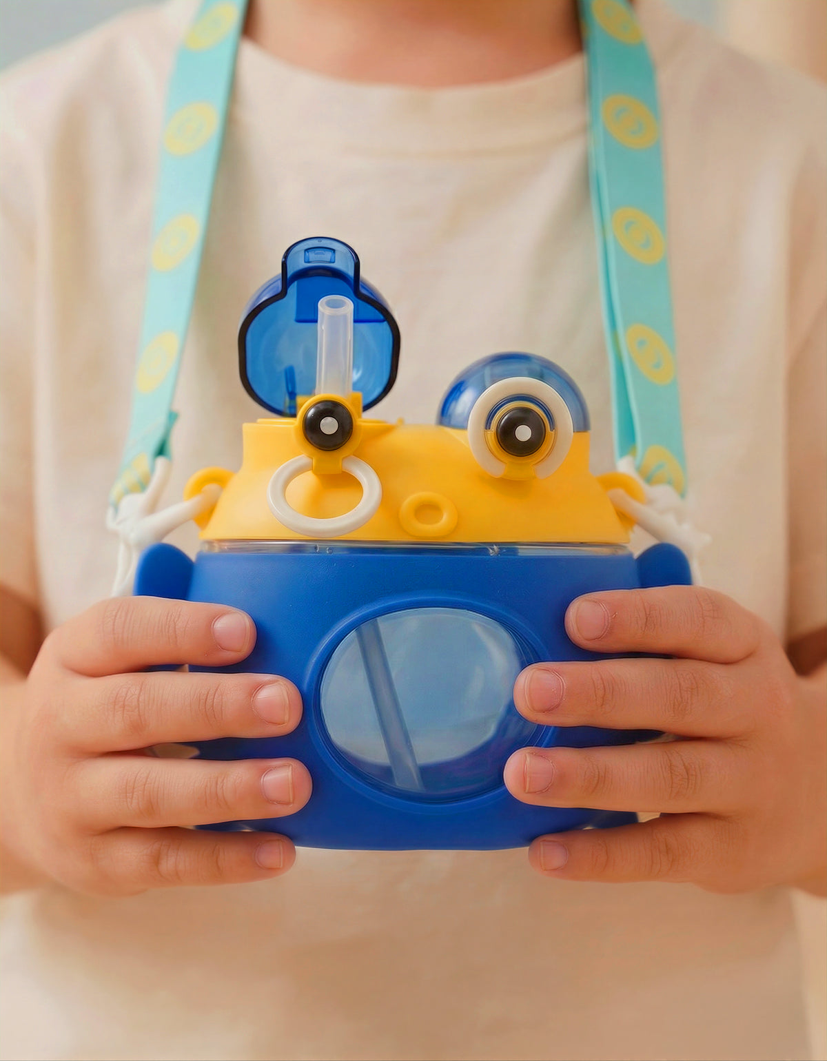 Vaso Infantil 450 ml con Popote y Correa Ajustable · Diseño de Rana color Azul