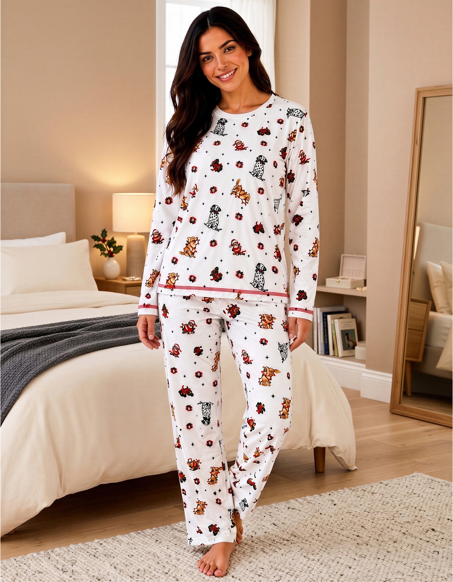 Pijama Polar Mujer Estampada 2 Piezas · Playera Manga Larga y Pantalón · Diseño Perritos blanco