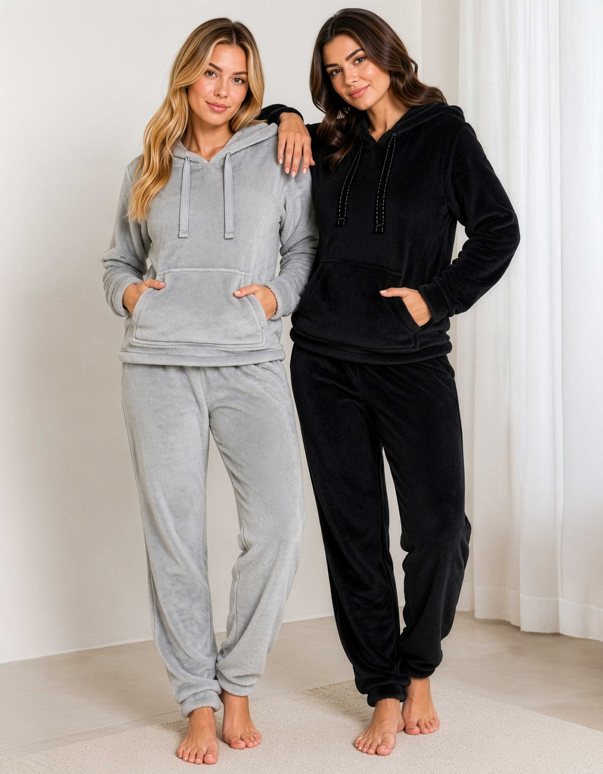 Conjunto de Borrega Mujer con Capucha · Sudadera y Pantalón Afelpado color Negro