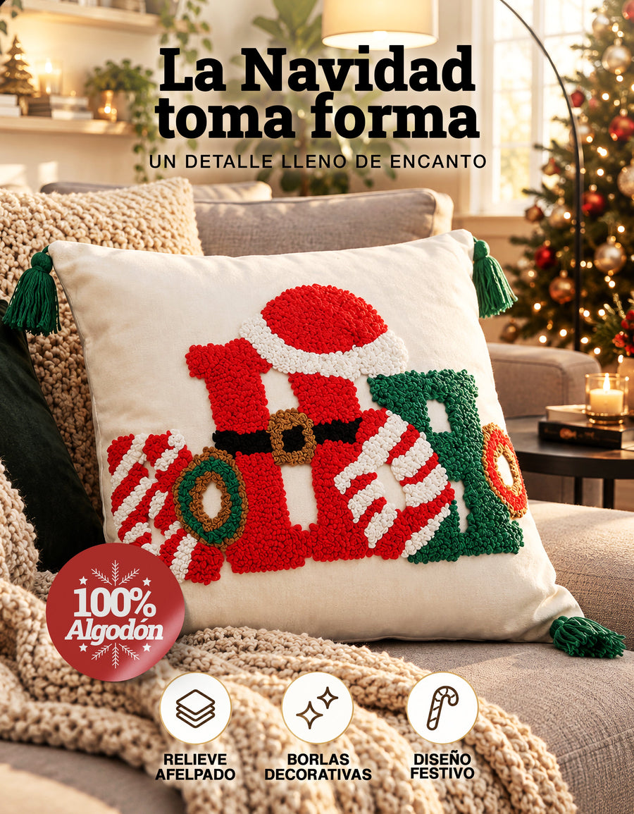 Cojín Navideño diseño HO HO con pompones