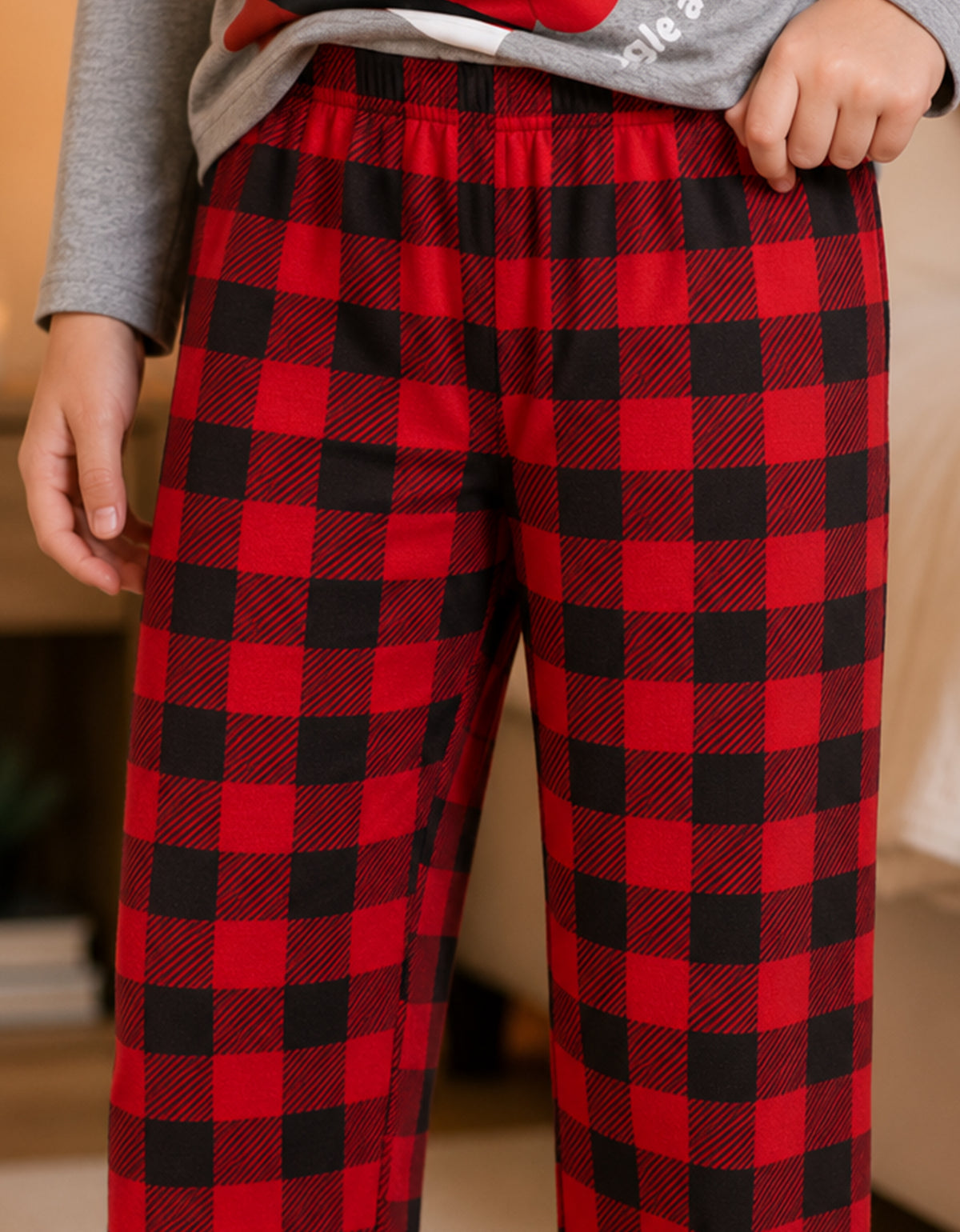 Pijama Navideña Familiar diseño Santa Claus cuadros rojos