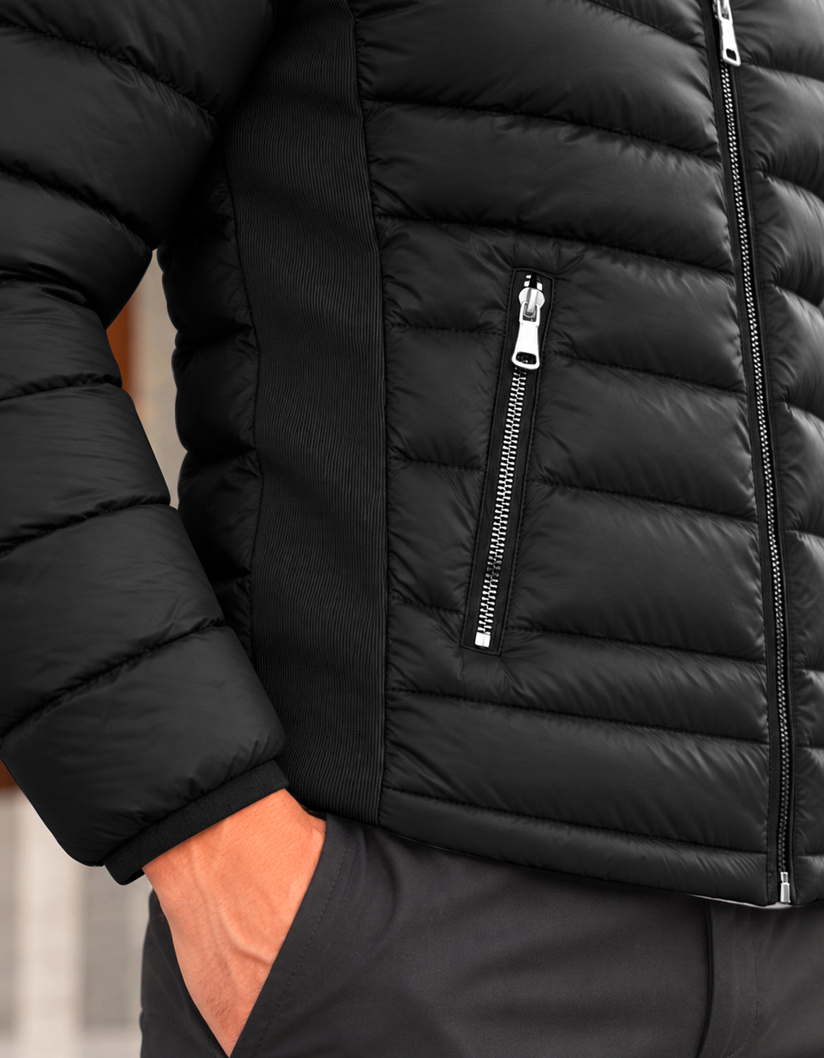 Chamarra Acolchada Hombre Ligera e Impermeable · Cuello Alto color Negro
