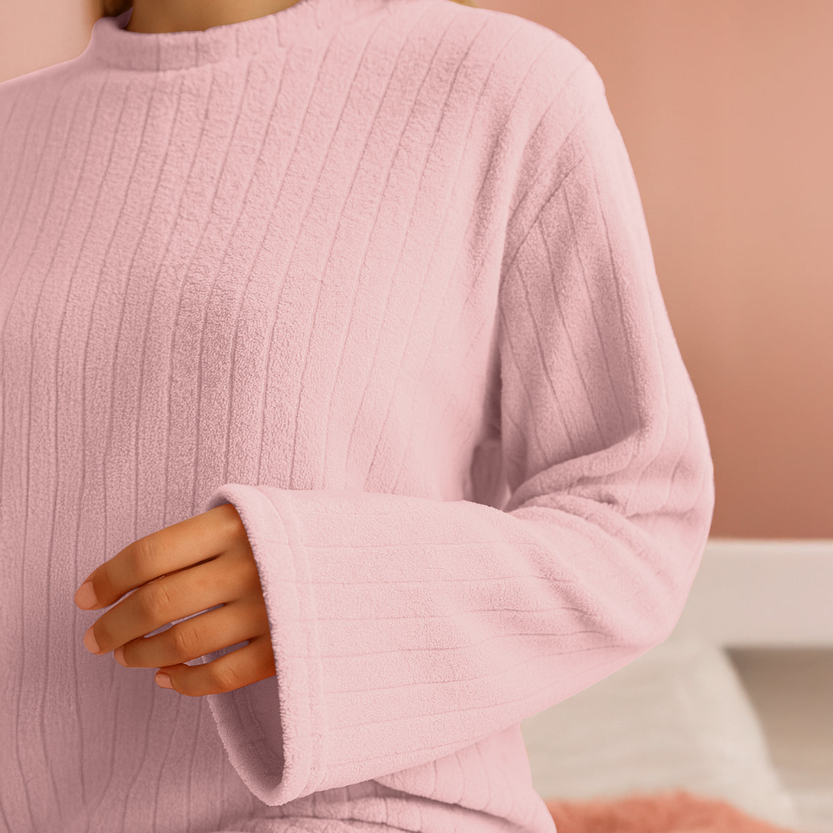 Pijama Polar Mujer Acanalada 2 Piezas · Manga Larga y Pantalón · Unitalla color Rosa Claro
