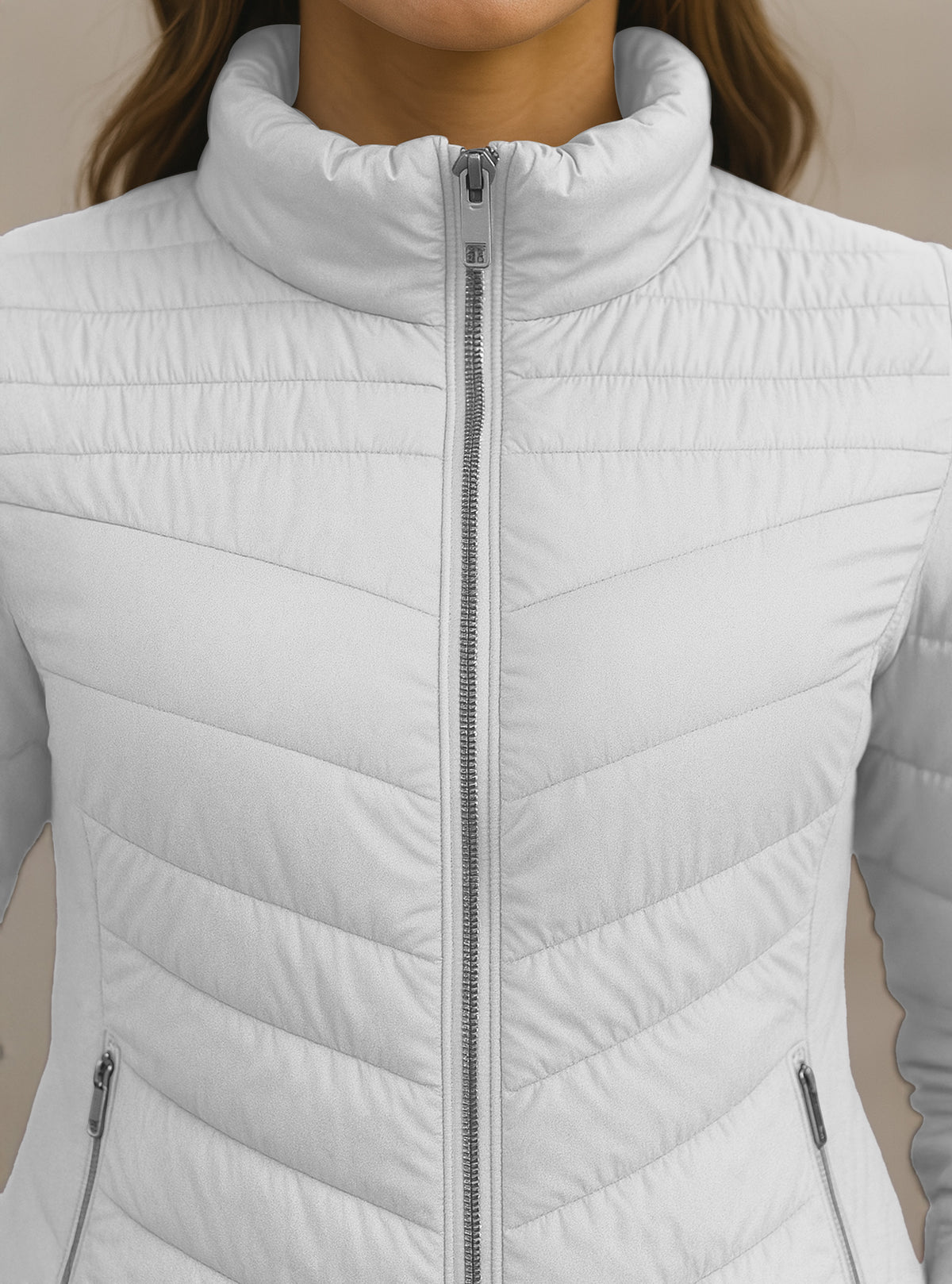 Chamarra Acolchada Mujer Ligera e Impermeable · Cuello Alto color Blanco