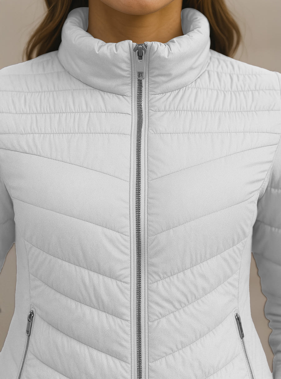 Chamarra Acolchada Mujer Ligera e Impermeable · Cuello Alto color Blanco