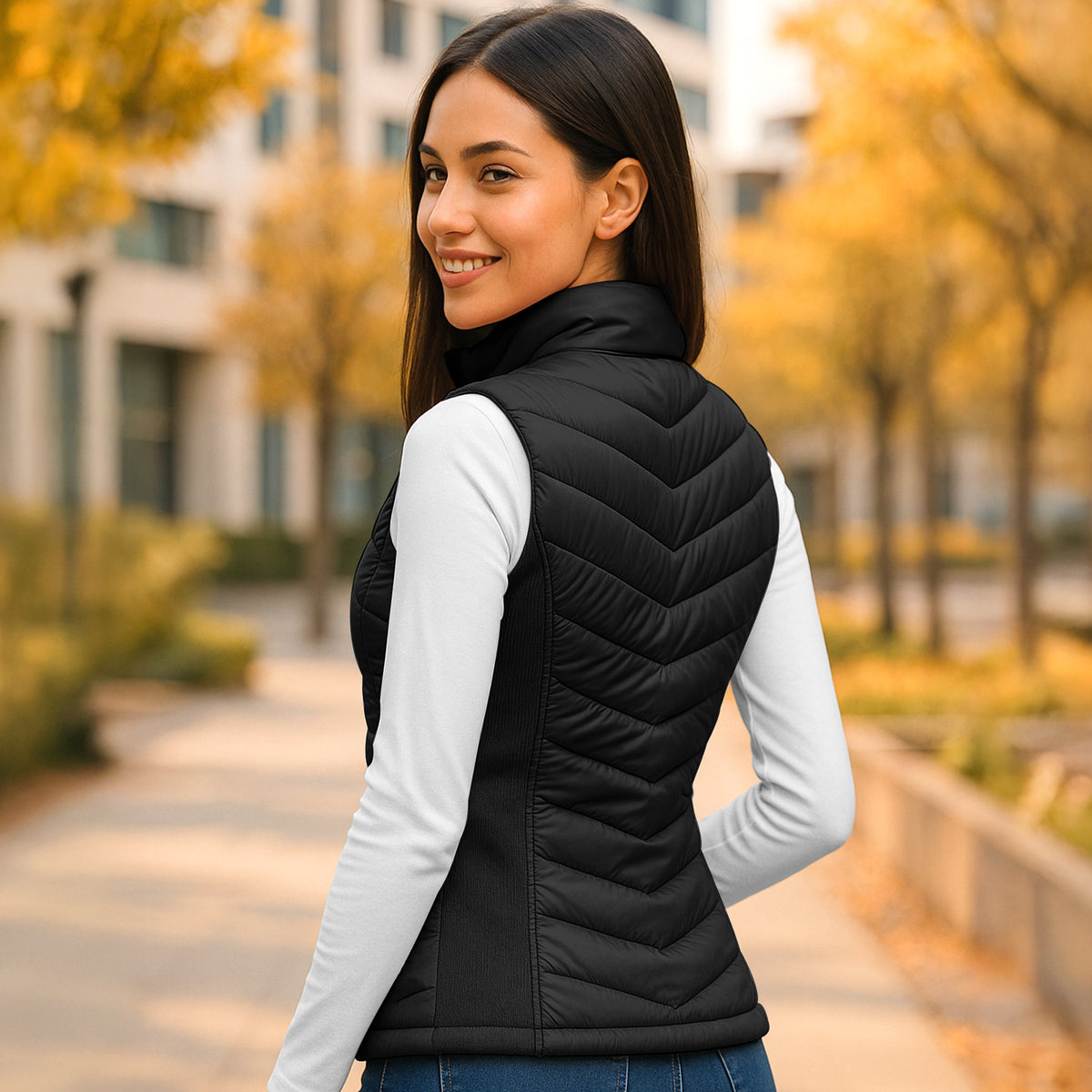 Chaleco Acolchado Mujer Ligero e Impermeable · Cuello Alto color Negro