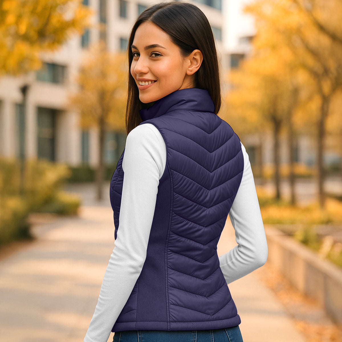 Chaleco Acolchado Mujer Ligero e Impermeable · Cuello Alto color Azul Marino