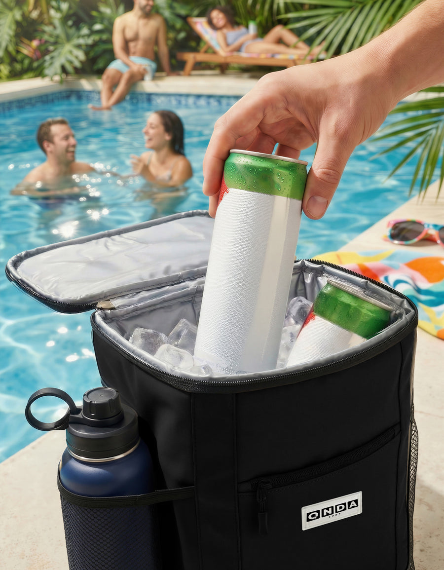 Bolsa Térmica Cooler con Bolsillos de Malla 22 × 15 × 32 cm color Negro