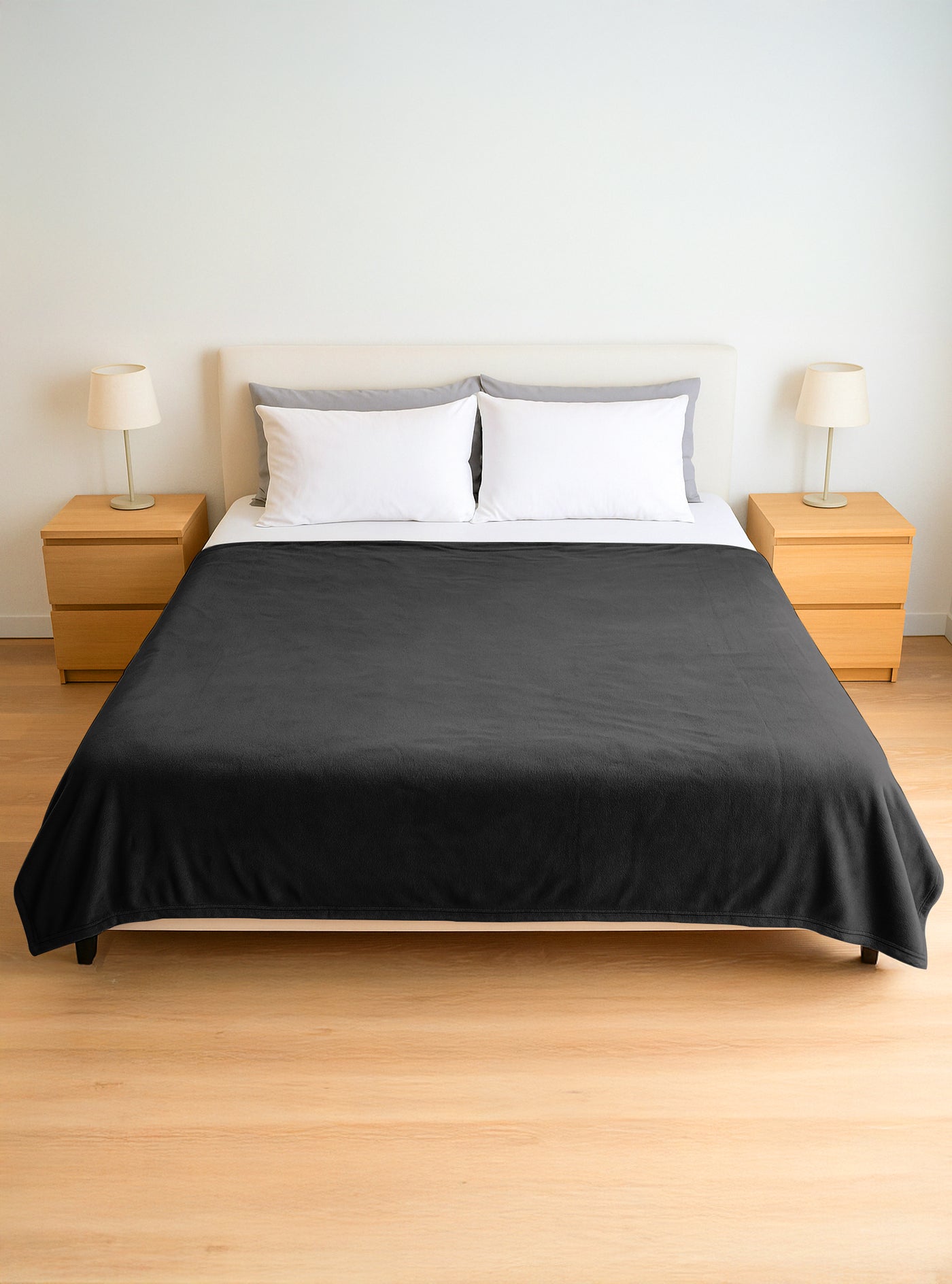 Cobija Ligera Suave 120 × 200 cm color Negro