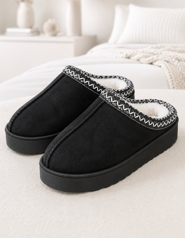 Pantuflas Cerradas Suaves Antiderrapantes color Negro